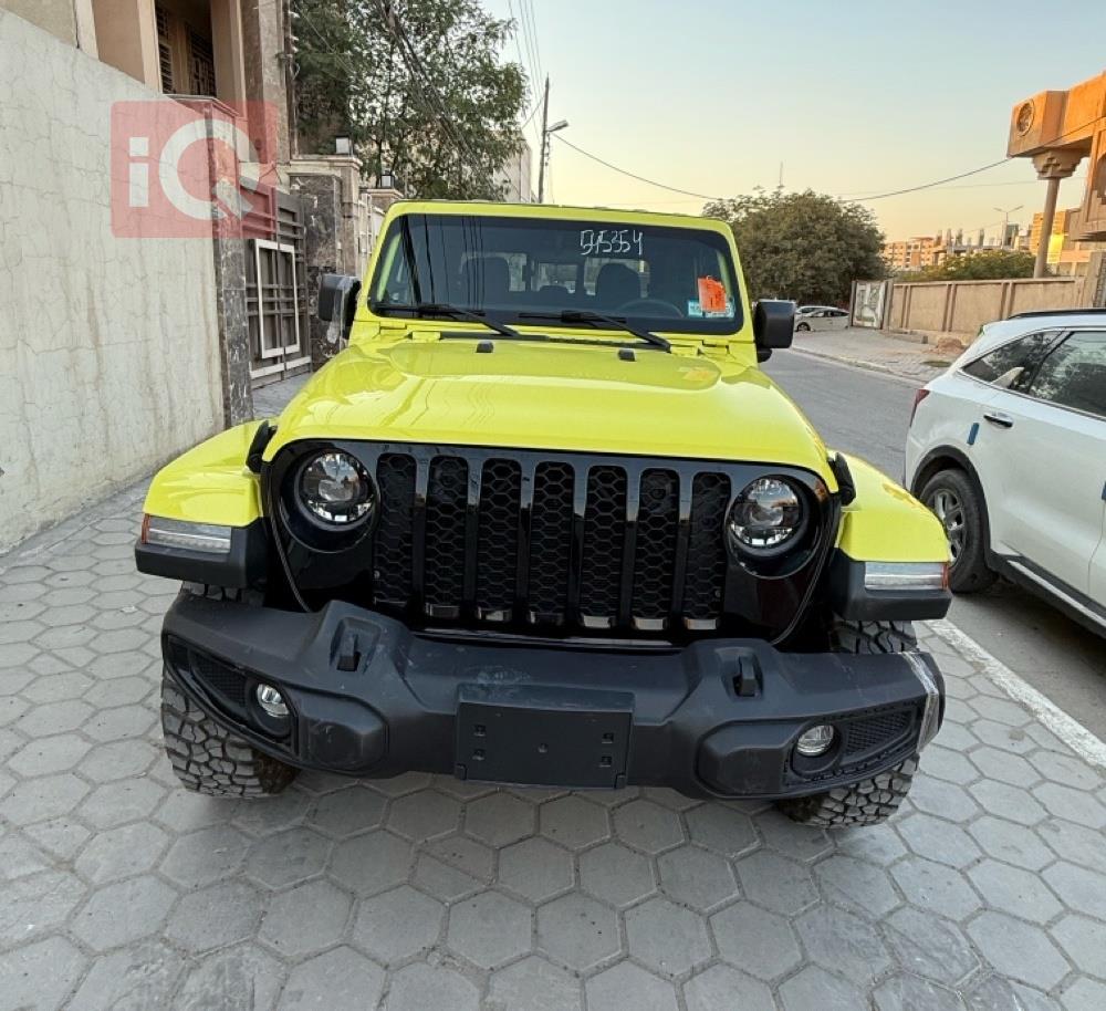 جیپ گلادیەتەر